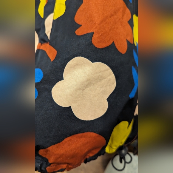 Gorham Raincoat - Picture 3 of 3